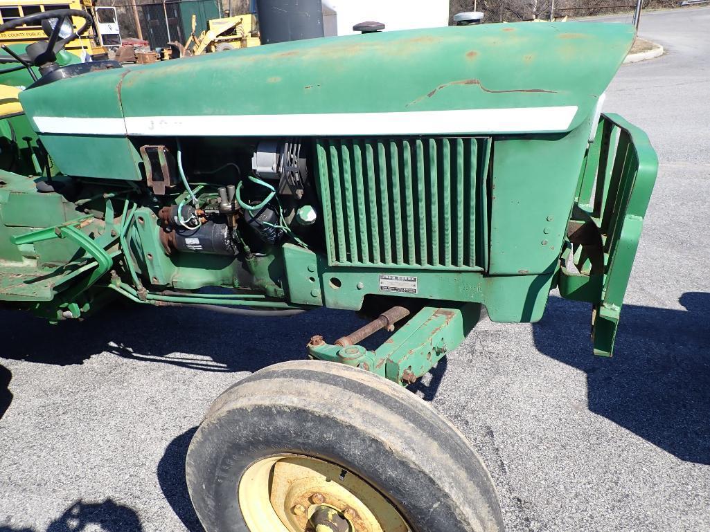 John Deere 830 Farm Tractor