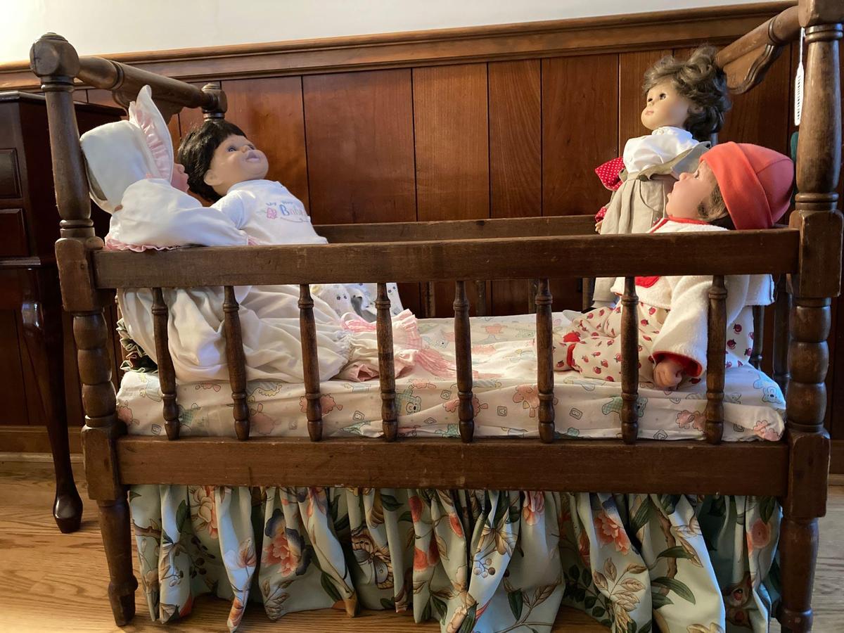 Wooden Baby Cradle with Four Dolls