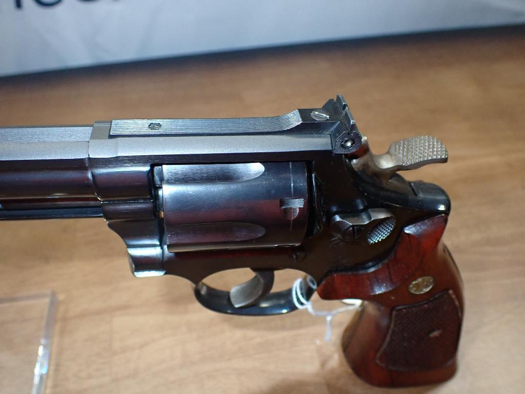 Smith and Wesson Model 19-5 357 Magnum