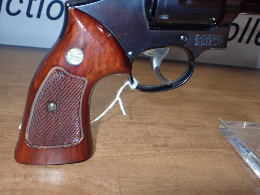 Smith and Wesson Model 19-5 357 Magnum