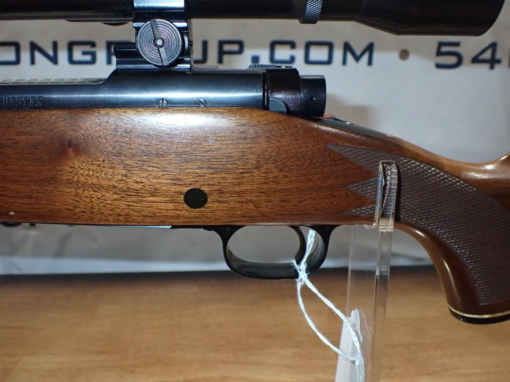 Winchester Model 70 25-06 Rifle