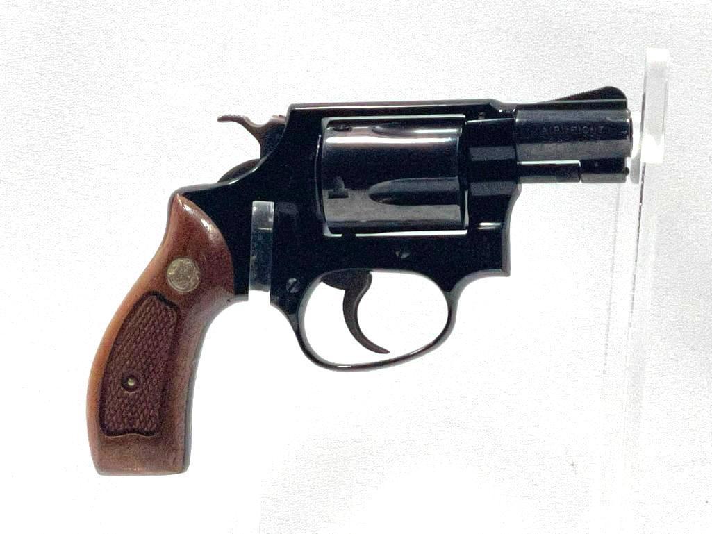 Smith and Wesson, Model 37 Airweight 38 Special Revolver