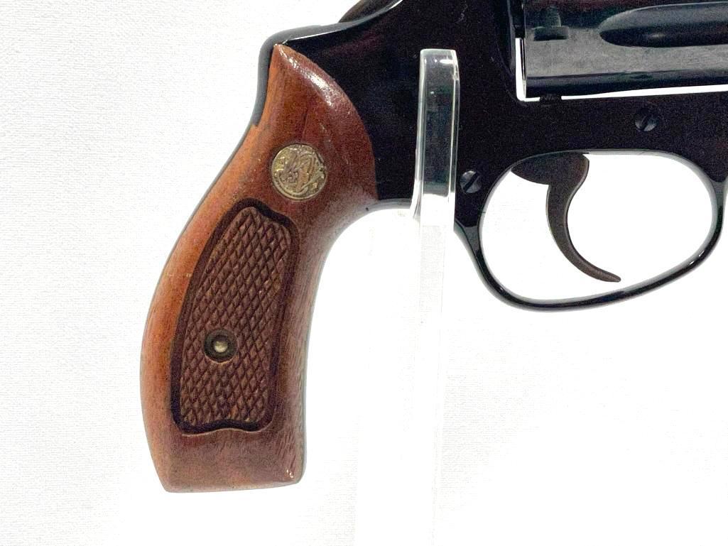 Smith and Wesson, Model 37 Airweight 38 Special Revolver