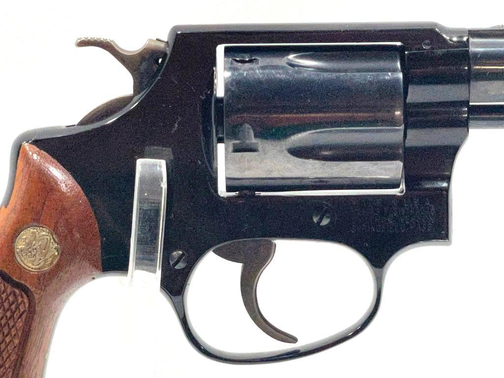 Smith and Wesson, Model 37 Airweight 38 Special Revolver