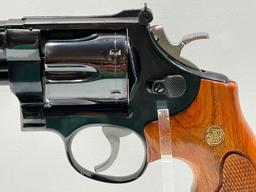 Boxed Smith & Wesson Model 57, 41 Magnum Revolver