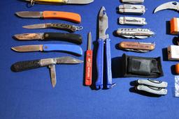 27 Pocket Knives / 4 Multitools