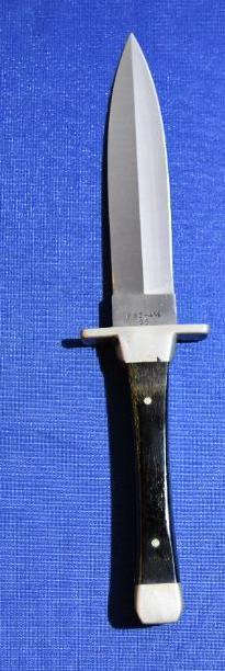 Case XX P62 -4 1/2 SS Fixed Blade Hunter Knife Dagger