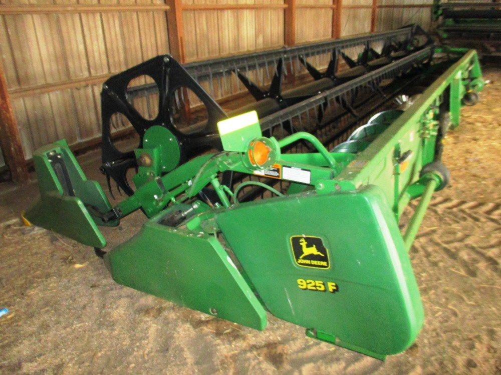 JD 925F Header