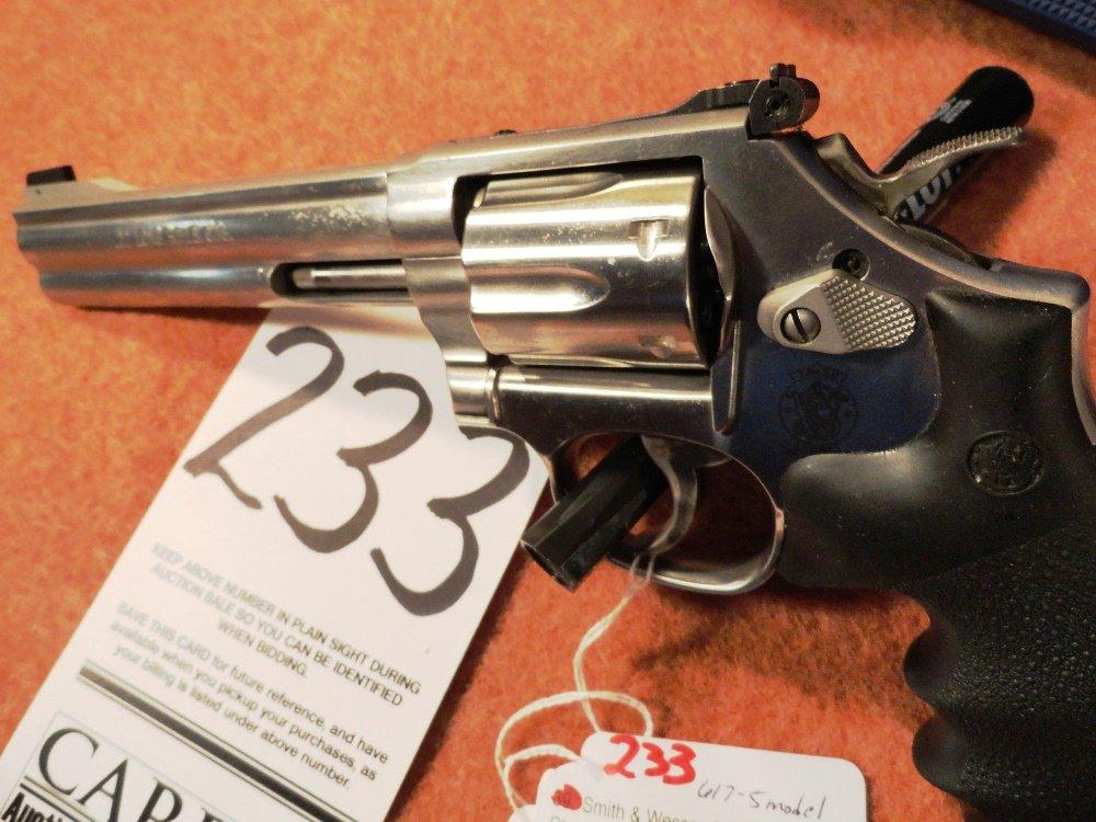 S&W M.617-5 Revolver .22 LR Ctg., Stainless Steel, 6” Bbl., SN:CFV 7032 in Blue Case (Handgun)