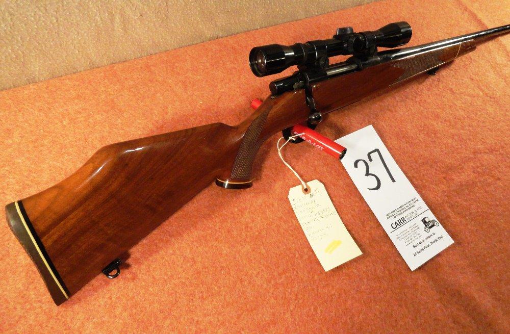 Weatherby Vanguard,243-Cal., SN:V52582 w/4.1 Weaver Scope