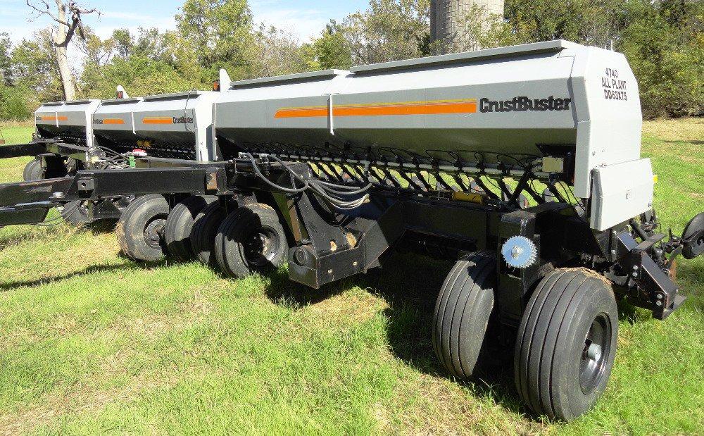 2010 CrustBuster 4740 All Plant Double Disc Drill, 63 x 7.5 Hyd. Drive, Liquid Fertilizer Tubes