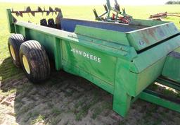 JD 780 Hydro Push Manure Spreader