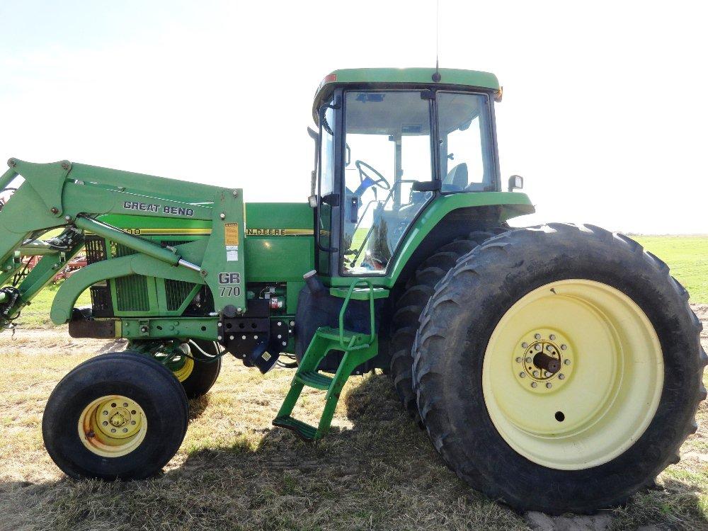 JD 7800 Tractor, 5400 Hrs. w/GB 770 Self-Leveling Loader & Bucket, SN:RW7800H002184