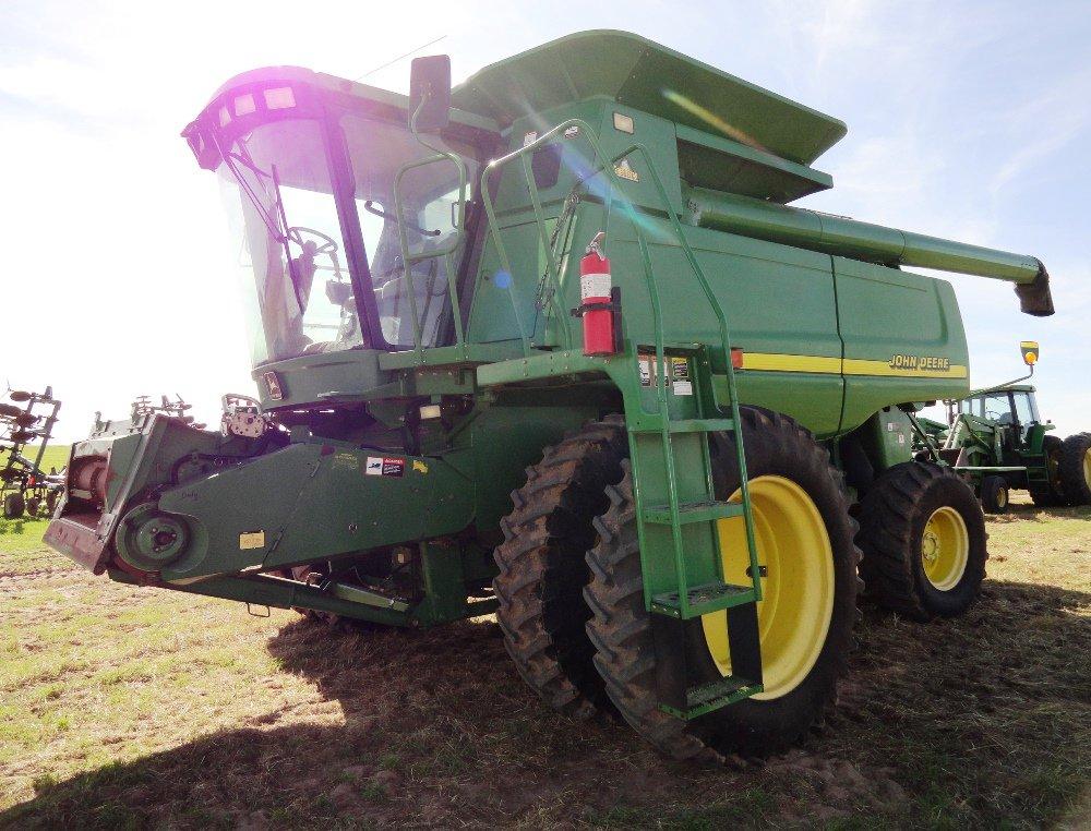 2001 JD 9750 STS Combine, 2767 Eng. Hrs., 2005 Sep. Hrs., Power Windrow Spreader, SN:H09750S690874