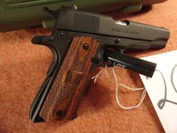 1911-A1 Springfield Armory, 45-Cal. w/Case, SN:WW86773 (Handgun)