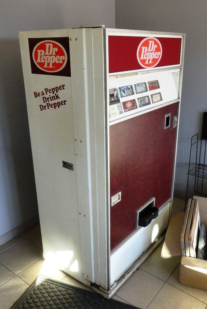 Dr. Pepper Pop Machine