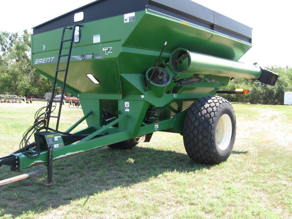 Brent 780 Grain Cart