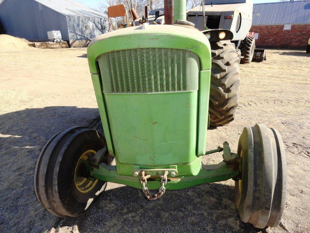 JD 6030, Standard, Non-Turbo, Cabless, 5873 Hrs., (SN:S313R 034285R)