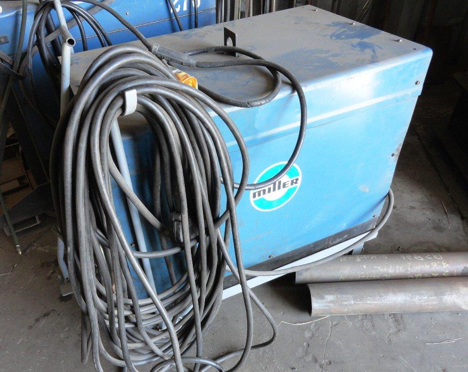 Miller Gold Star 400SS Stick Welder w/Leads (3 Phase)