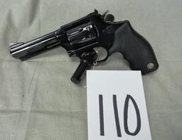 Taurus 22-Cal. Revolver, 4½” Bbl., 9-Shot w/Box, SN:2940041 (Handgun)