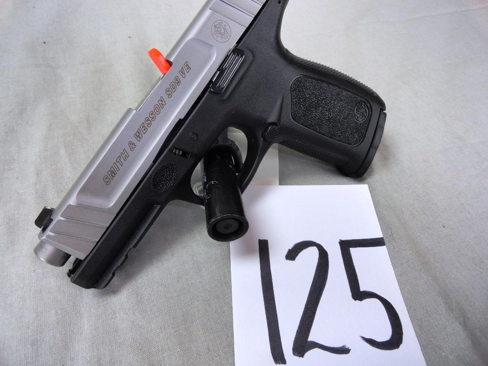 S&W SD9 VE, 9mm Pistol, NIB, SN:FXK4205 w/Extra Mag (Handgun)