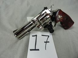 Colt Python 357, Org. Box, Nickel, 4” Bbl., Wood Grips w/Colt Insignia, Org