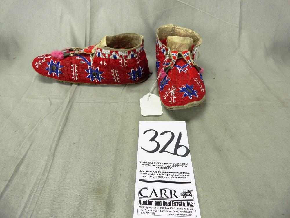 Sioux Moccasins, Red Beads (IA)