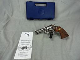 Colt Diamondback, 38-Spl., Blue Plastic Case, Nickel, 4” Bbl., Wood Grips,