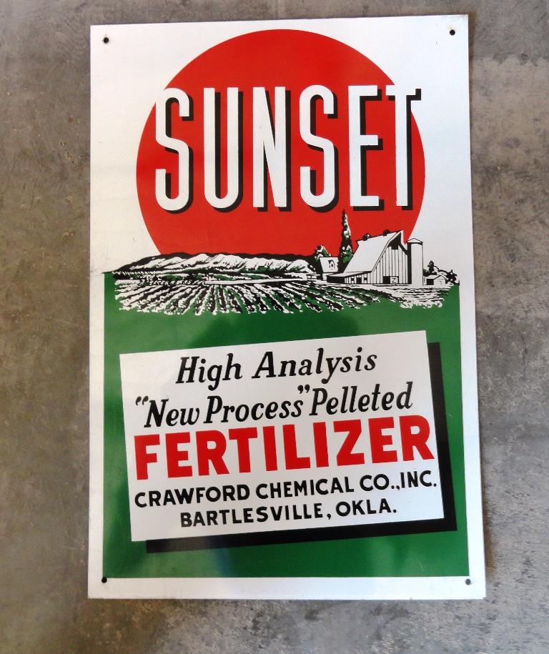 Sunset Fertilizer, Tin, 18" x 12"