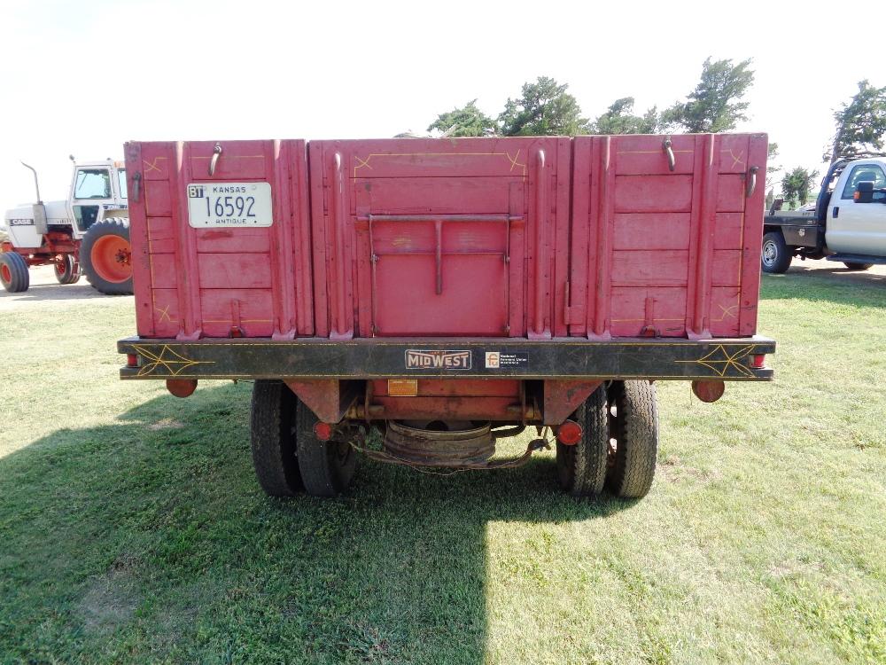 1954 Chevy Grain Truck * No Reserve *