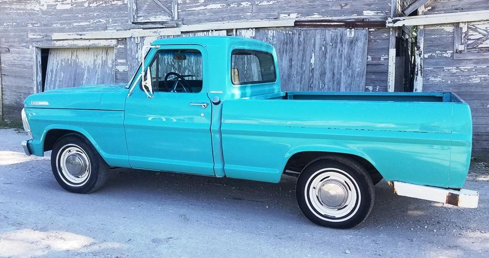 1967 Ford F100 Pickup