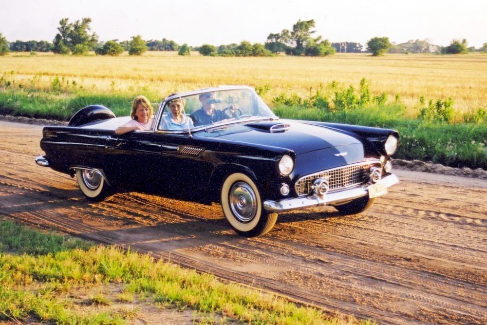 1956 Ford Thunderbird