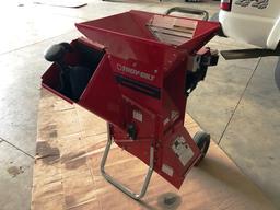 Troy Bilt Super Tomahawk 47266 Chipper w/8HP I/C Motor