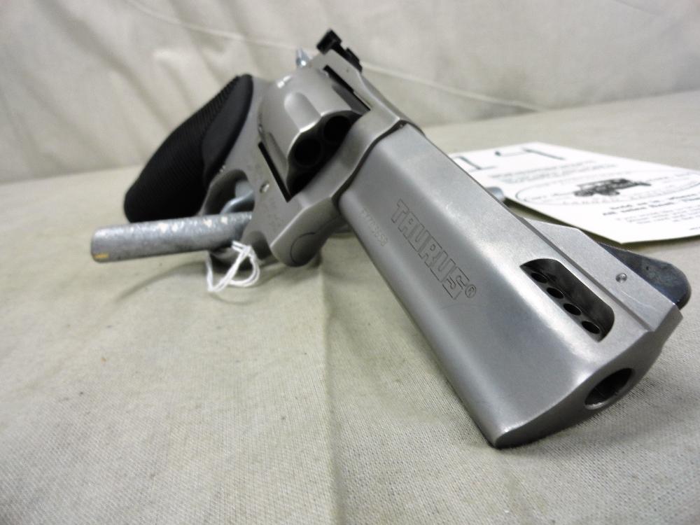 Taurus 627 Tracker, 357 MAG Revolver, SN:FY703658 w/Box (Handgun)