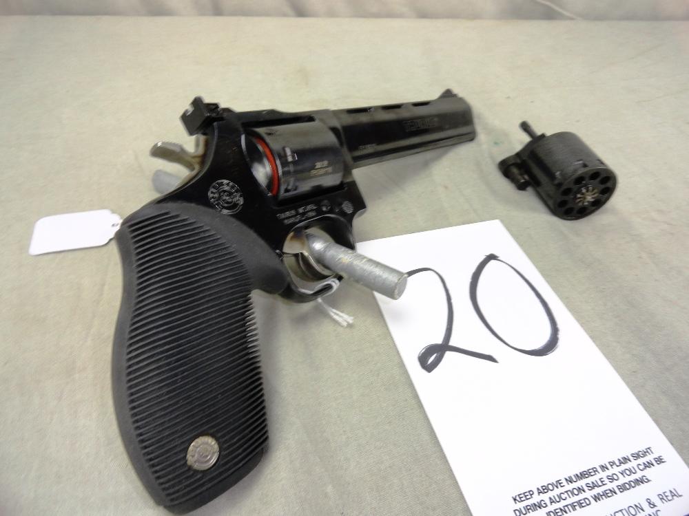 Taurus 992 Tracker, 22 LR/22 MAG Revolver, SN:FP588116, NIB (Handgun)
