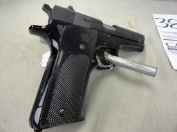 S&W M.59, 9mm Pistol, SN:A404160 w/Box & Extra Mag (Handgun)