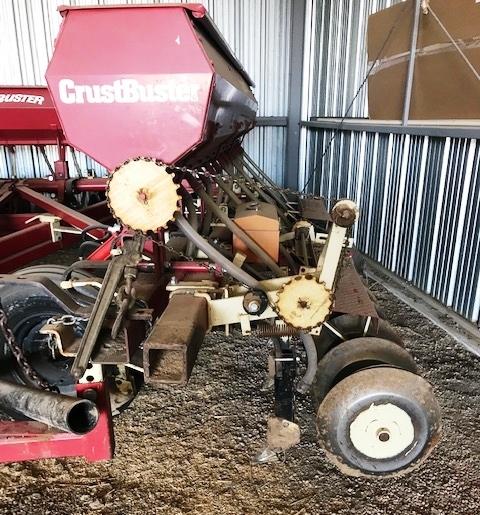 1981 Crust Buster Drill, Low Acres, 32', 10" Spacing, Paint Like New