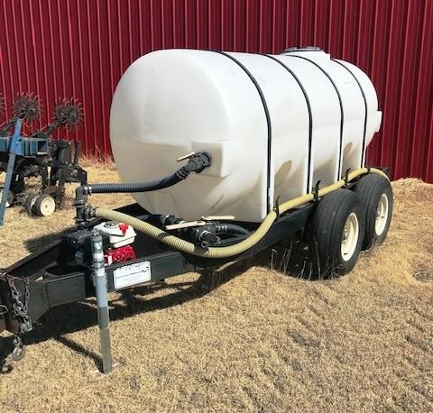 1000-Gal. Shuttle Tank & Trailer w/Honda Engine