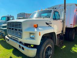 1987 Ford F800, automatic transmission -- & 1995 Jet Grain Trailer (#52)