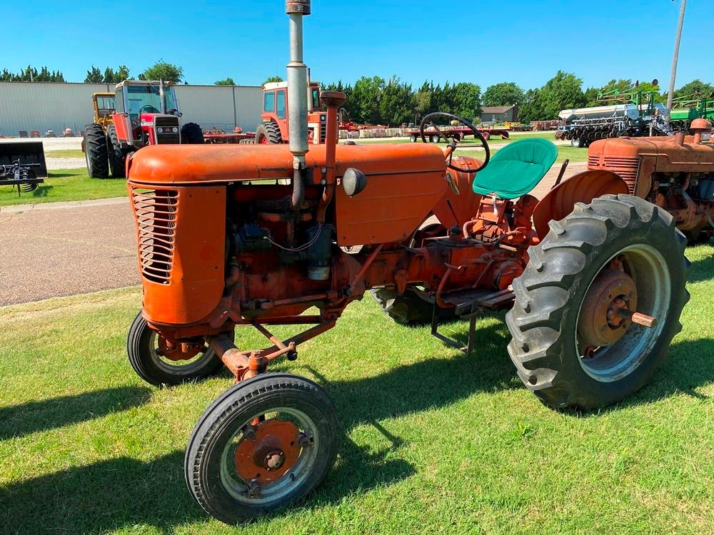 1953 Case VAC Tractor, Runs (#15)