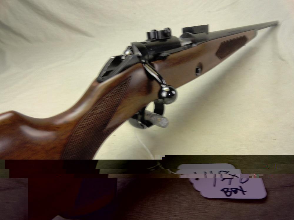 148. Browning Mod. 52, Bolt 22, SN:00521NZ496, Sport Rare, 5000 Made, Unfired w/Box