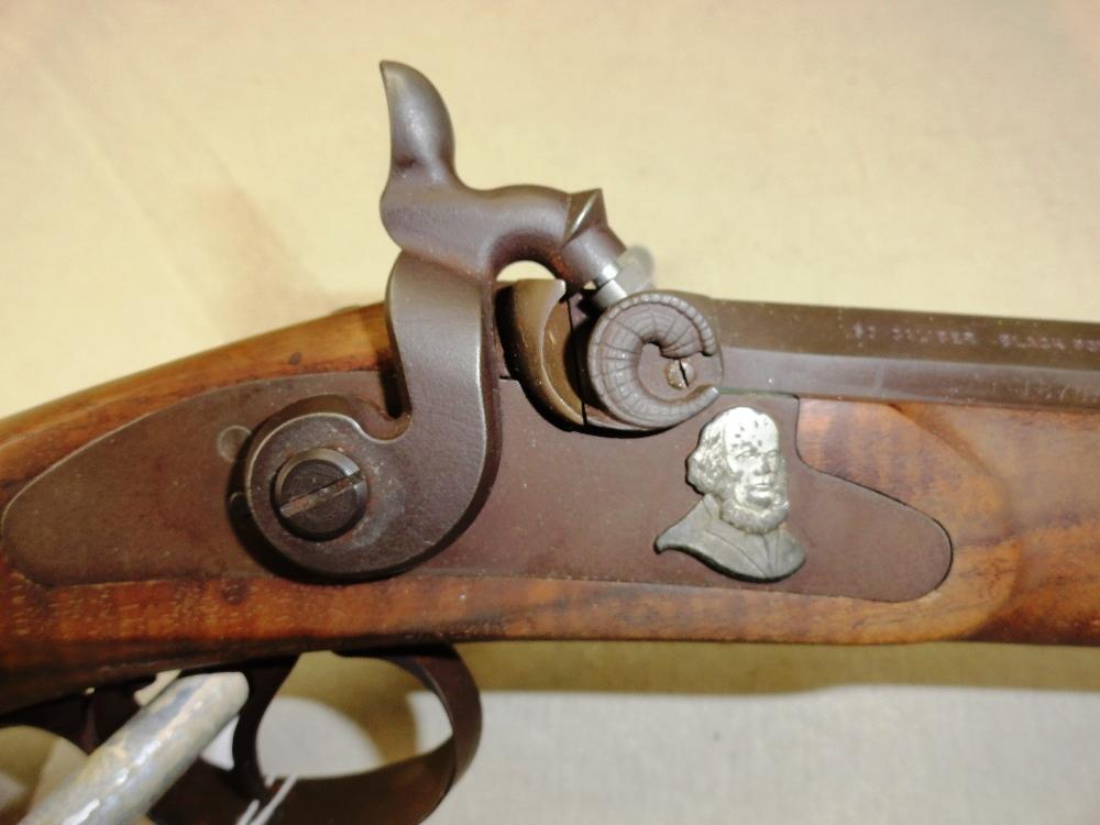 Browning "Jonathan Browning Mountain Rifle", 50-Cal., Black Powder Only, #25 of 1000 w/Presentation