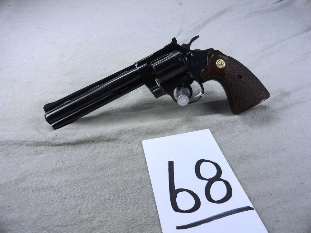 68. Colt Diamondback, Revolver, 22-Cal., SN:R56645,  6", Unfired w/Box (HG)