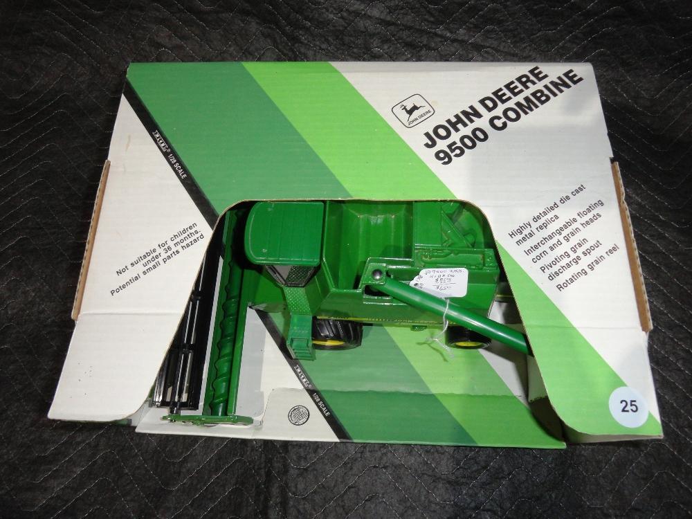 JD 9500 Combine, 2 Hds., #546, NIB