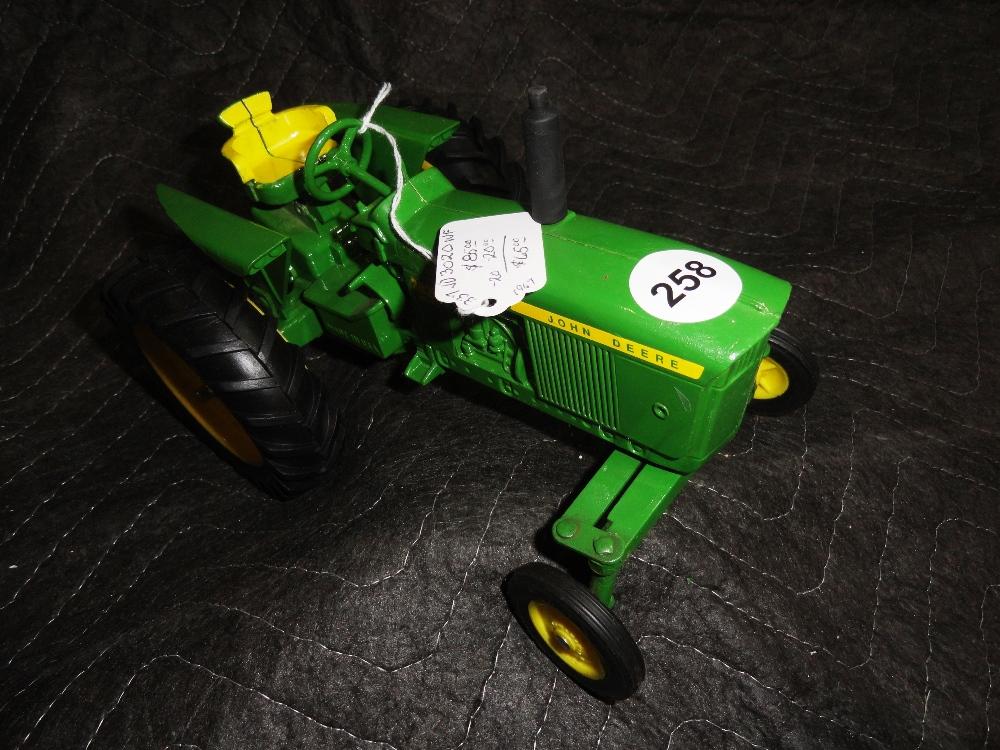 JD 3020 Diesel WF Tractor, 3 Levers