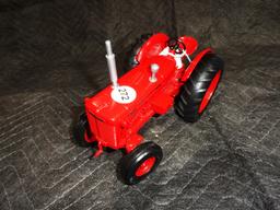 IH WD-9 Tractor