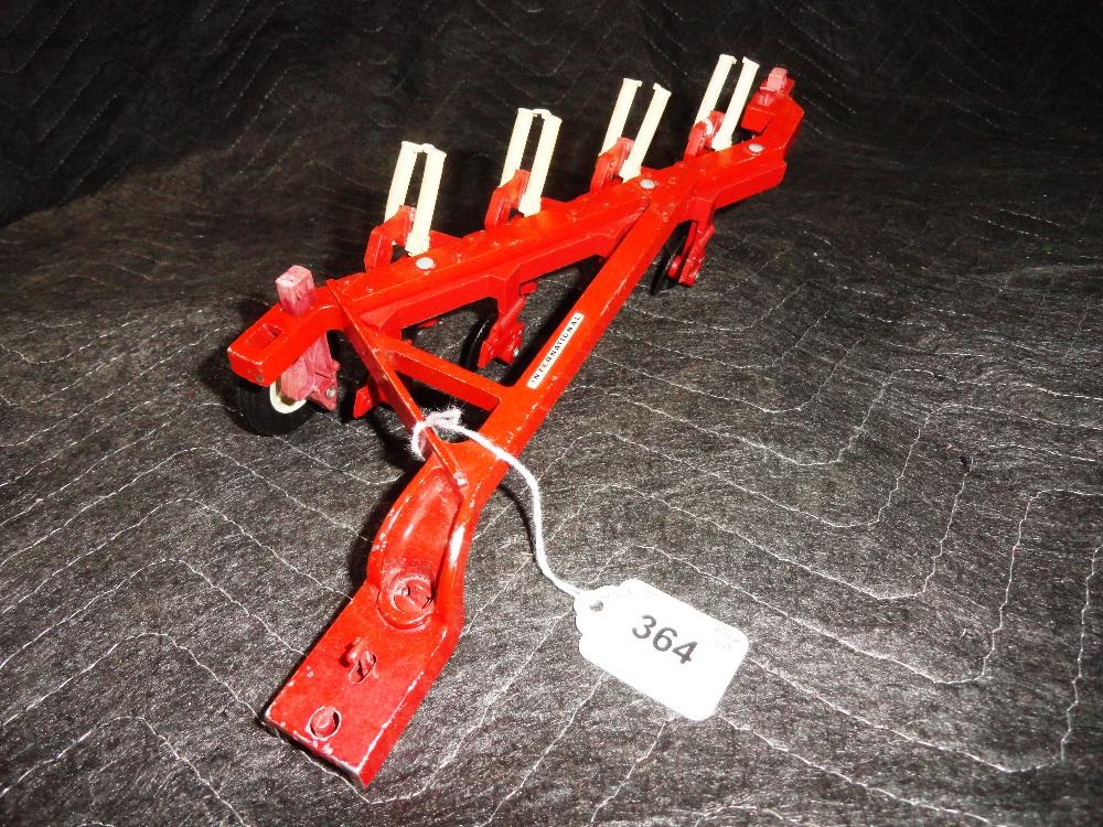 IH 4-Btm. Semi-Mounted Plow