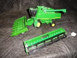 JD 9500 Combine, 2 Hds.