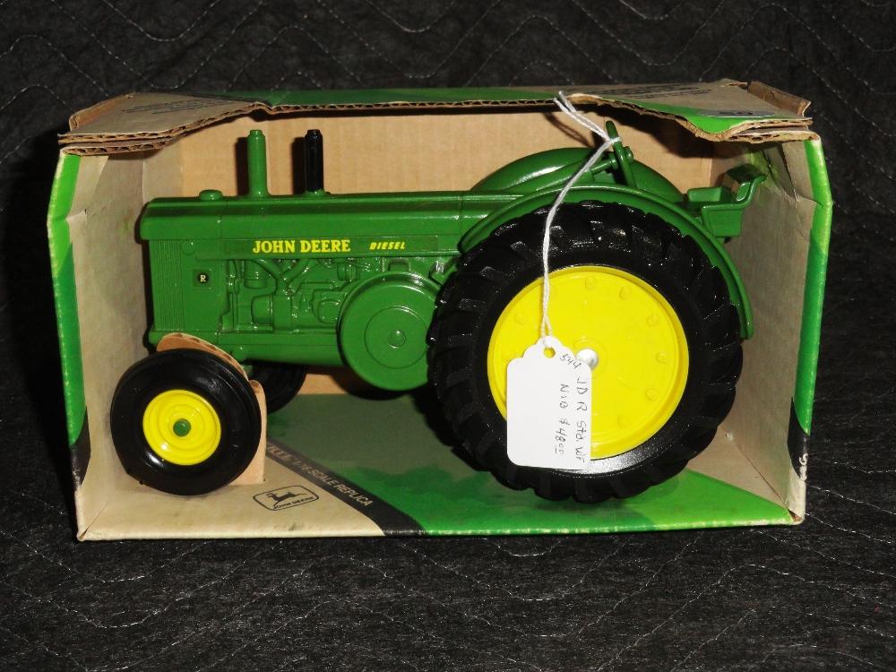 JD "R" WF Tractor, NIB #544