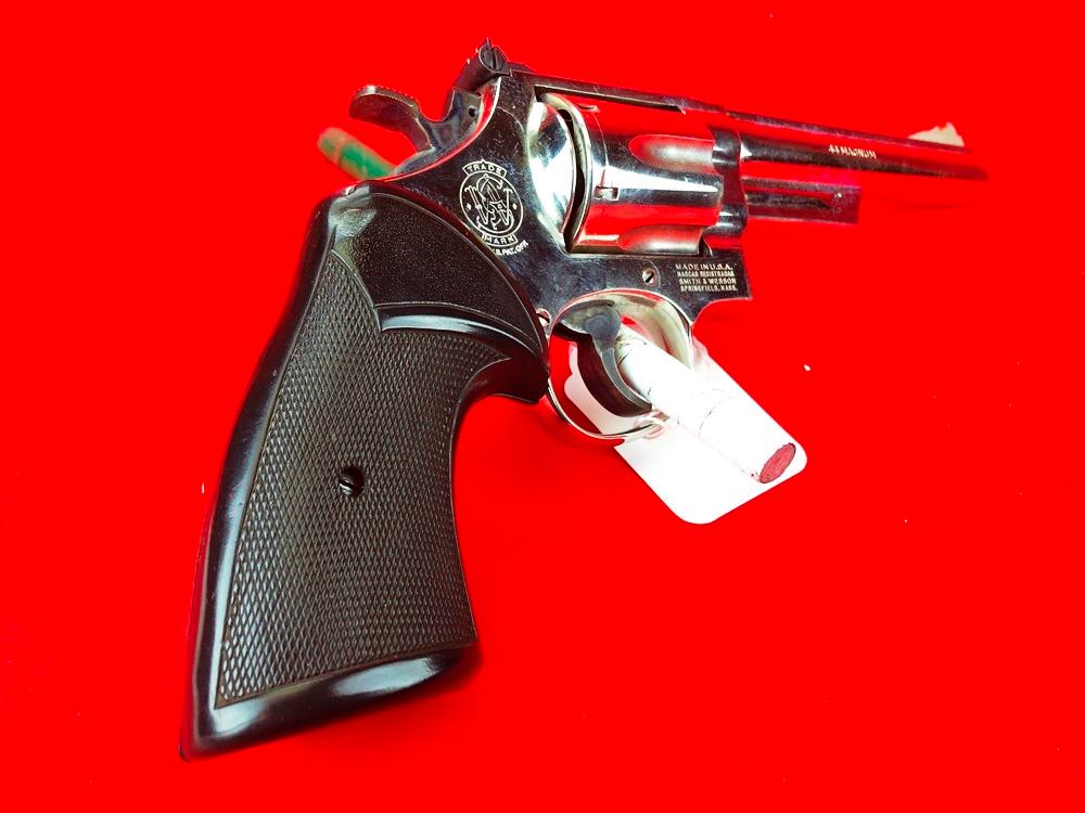 S&W M.29-3, Nickel, 44 Magnum, 6" Bbl. w/Wood Grips, Box & Wood Case, SN:N888022 (Handgun)